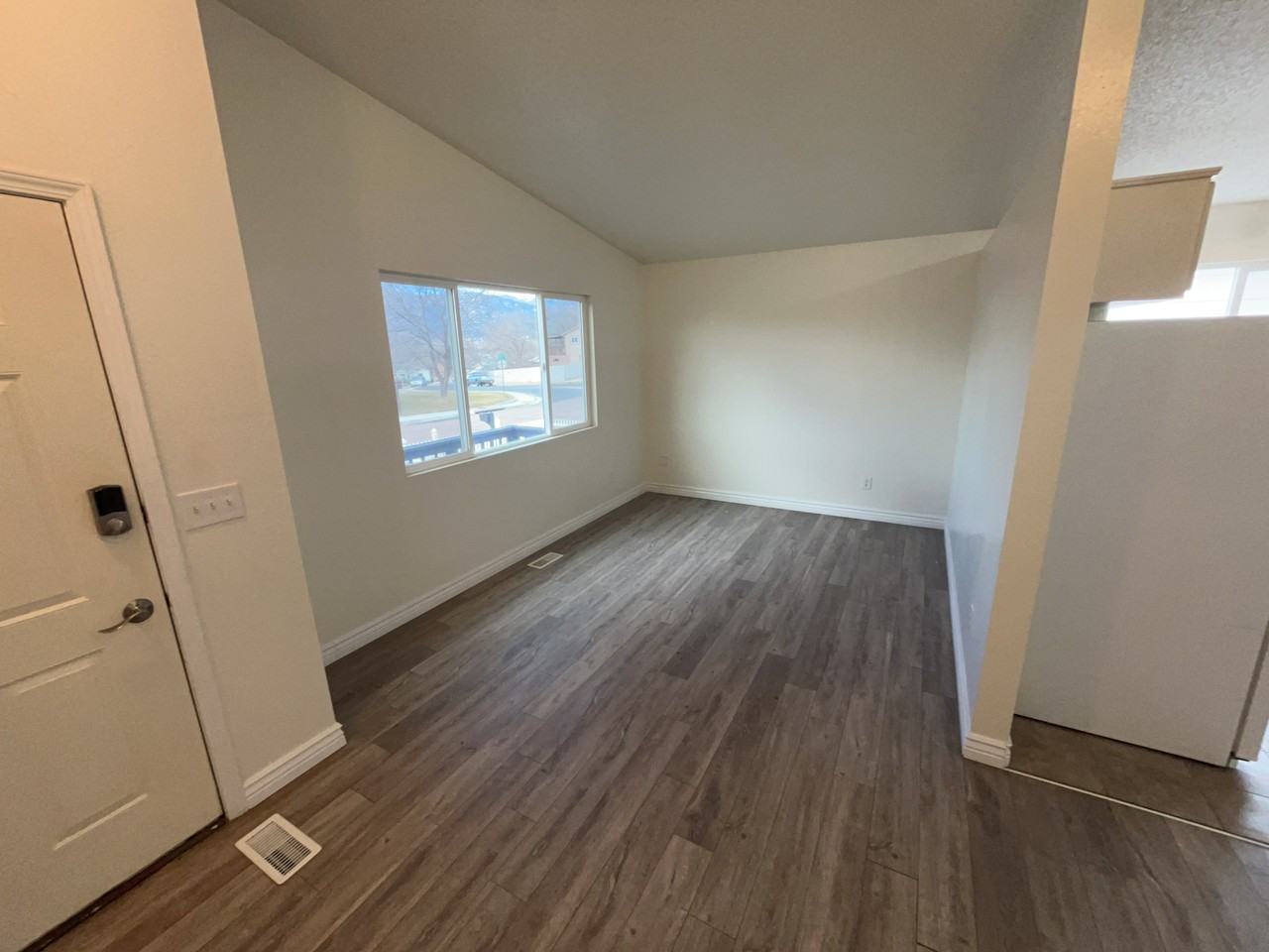 4475 Cassidy St - Photo 2 of 12