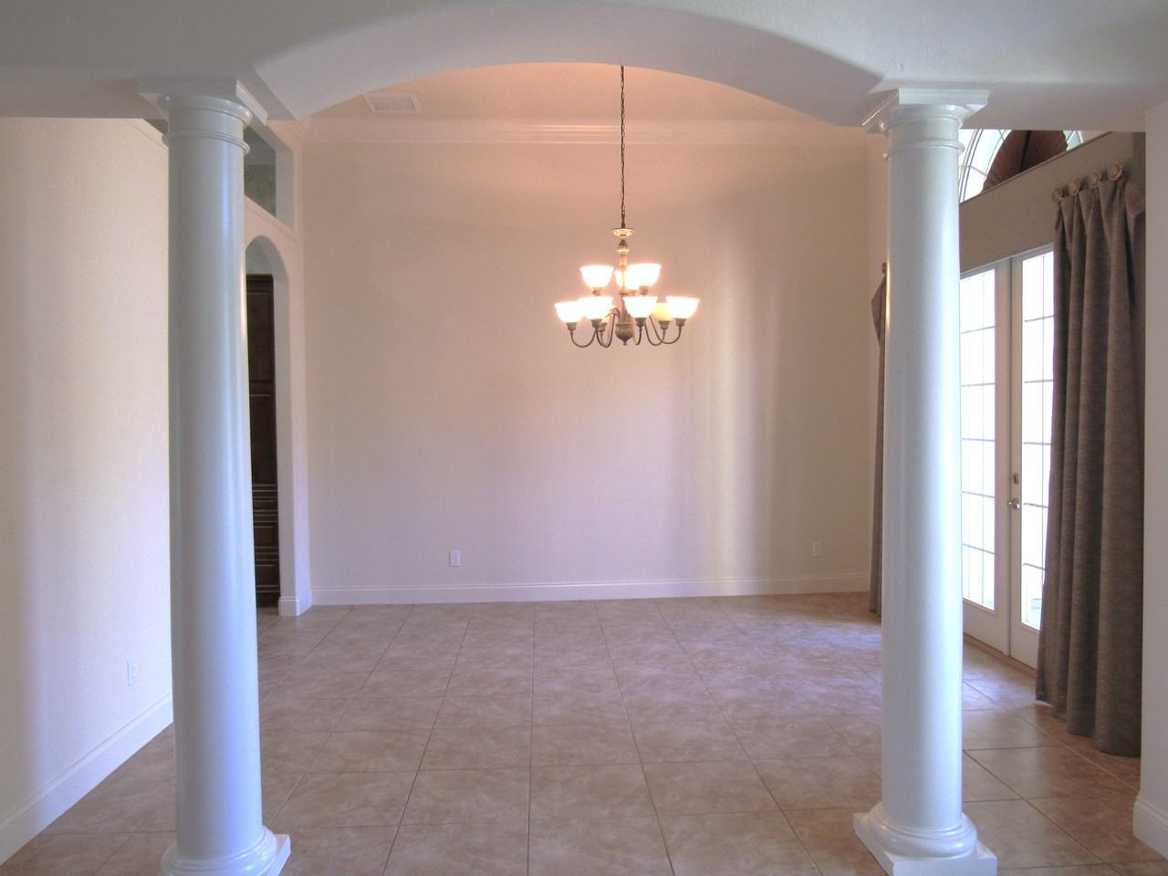 3507 Sonesta Ct - Photo 5 of 26