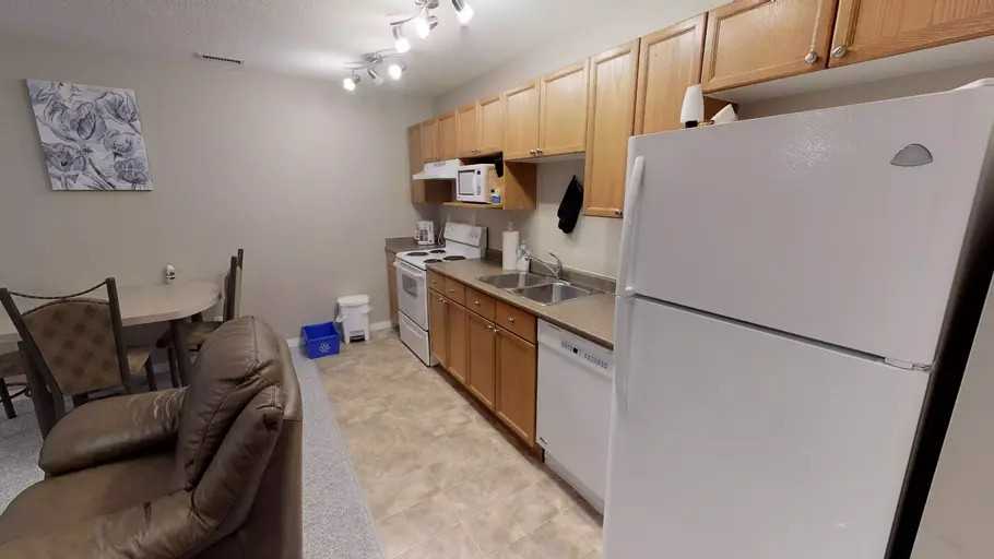 122 Brewster Dr #204 - Photo 2 of 4