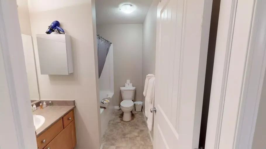 122 Brewster Dr #204 - Photo 3 of 4