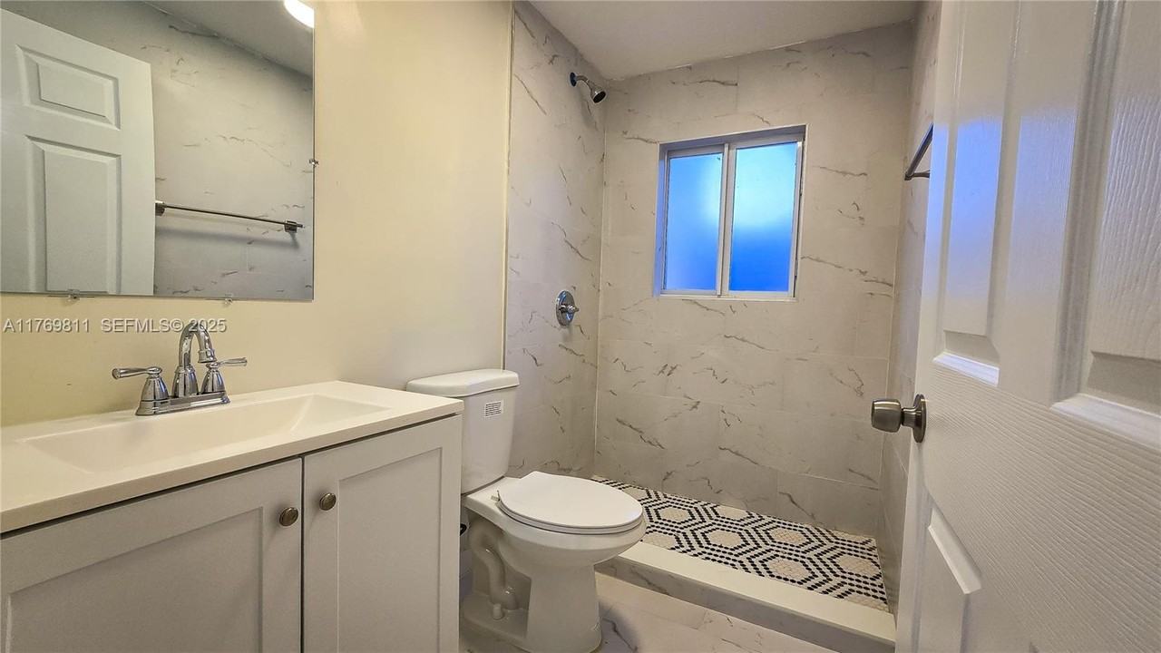 1066 Northwest 112th Street - Photo 3 of 19