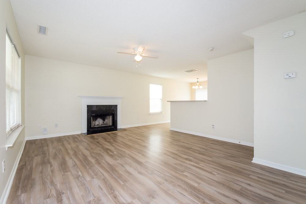 3800 Hopper St - Photo 3 of 13