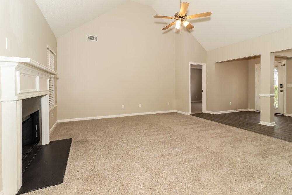 3328 Metro Way - Photo 3 of 16