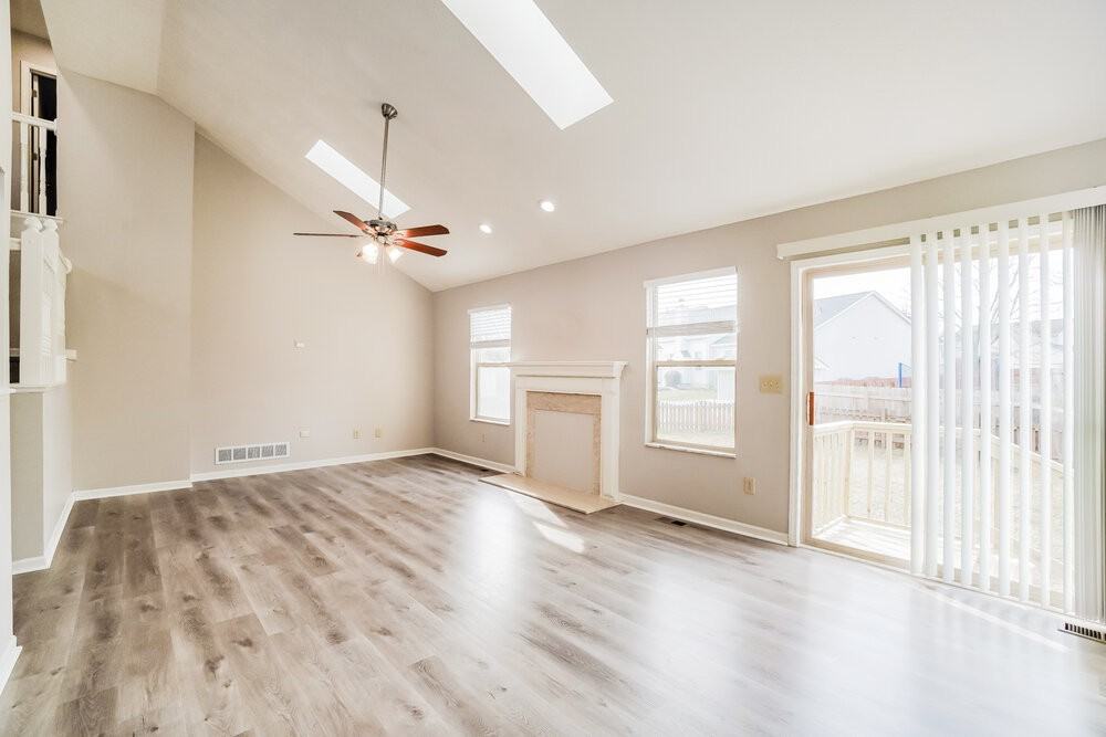 691 Hunnicut Dr - Photo 6 of 18