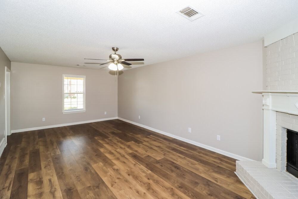 8038 Allbright Cv - Photo 6 of 17