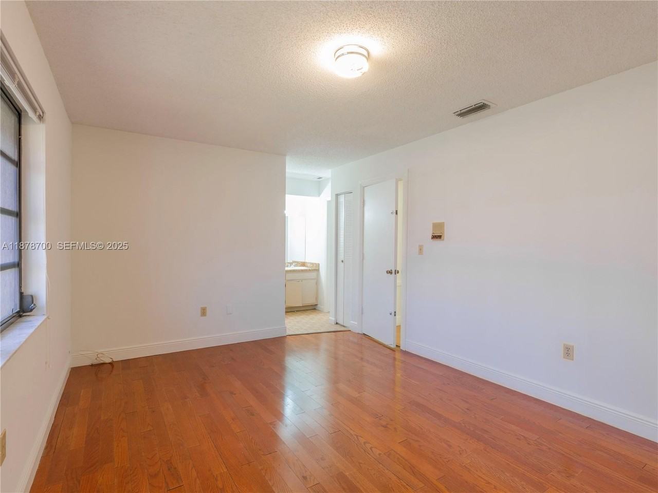 3600 East 4th Avenue - Photo 6 of 26