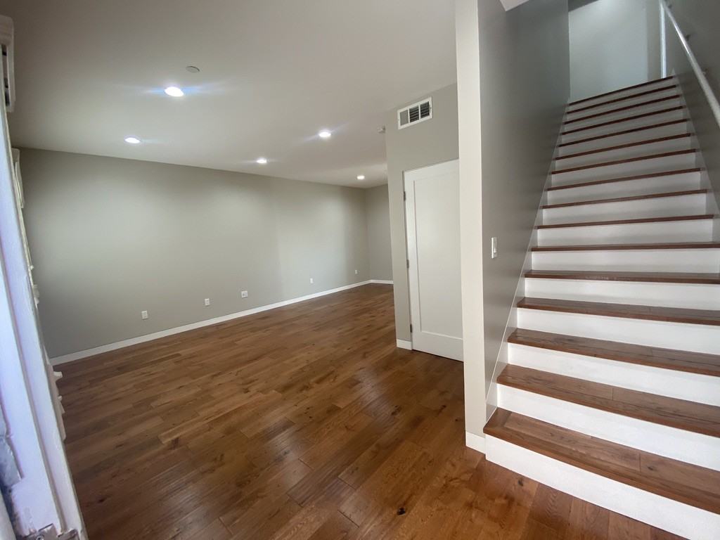 2149 Carlmont Dr #1 - Photo 4 of 30