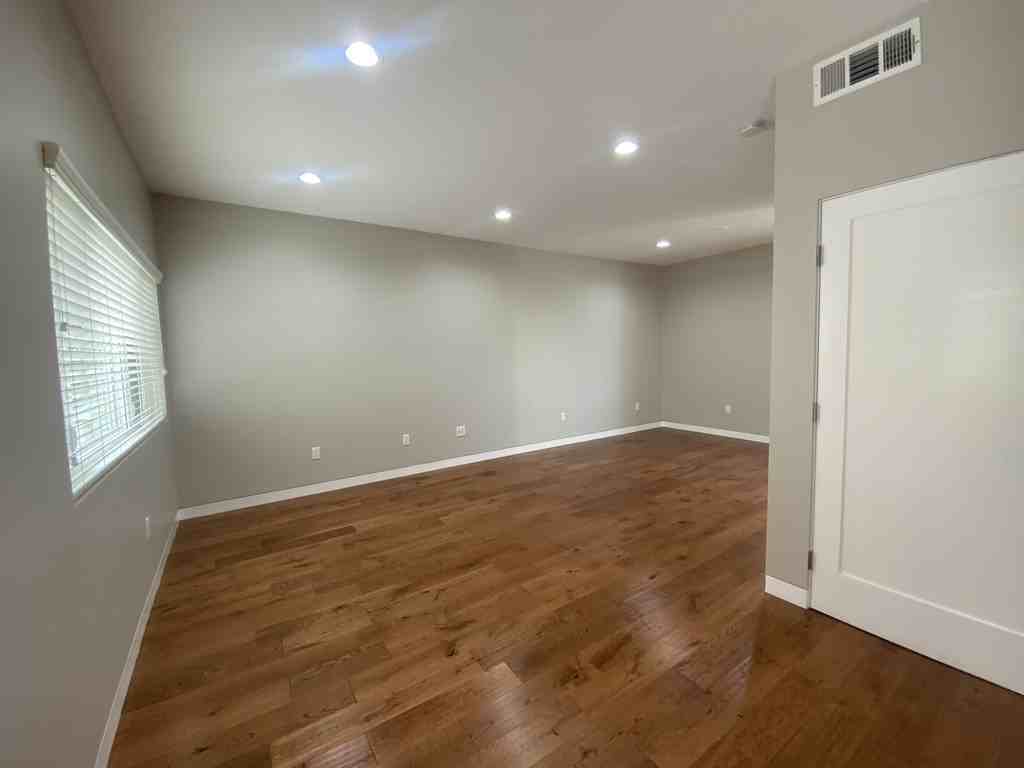 2149 Carlmont Dr #1 - Photo 5 of 30