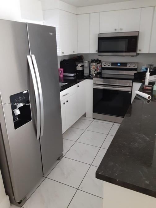 140 Northwest 87th Avenue - Photo 2 of 35