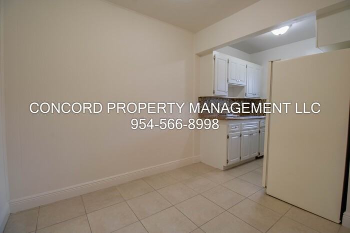 405 Se 20th St #3 - Photo 5 of 13