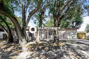 featured image of 1733 Green Ridge Rd