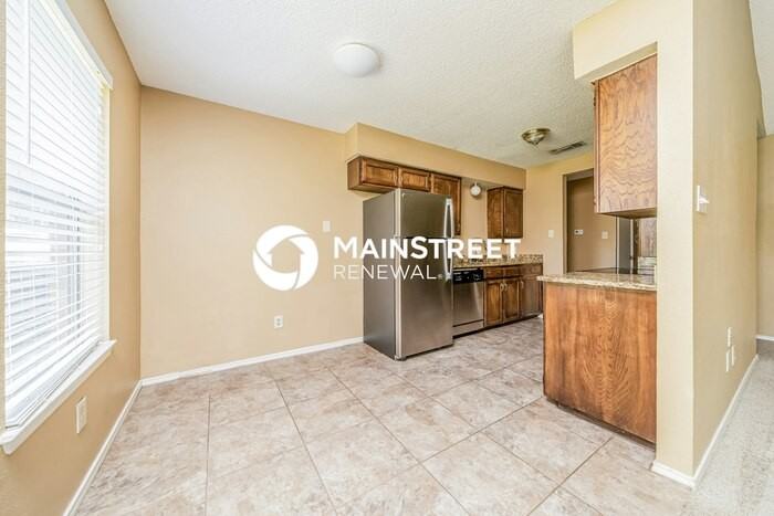 4119 Gentle Springs Dr - Photo 5 of 16