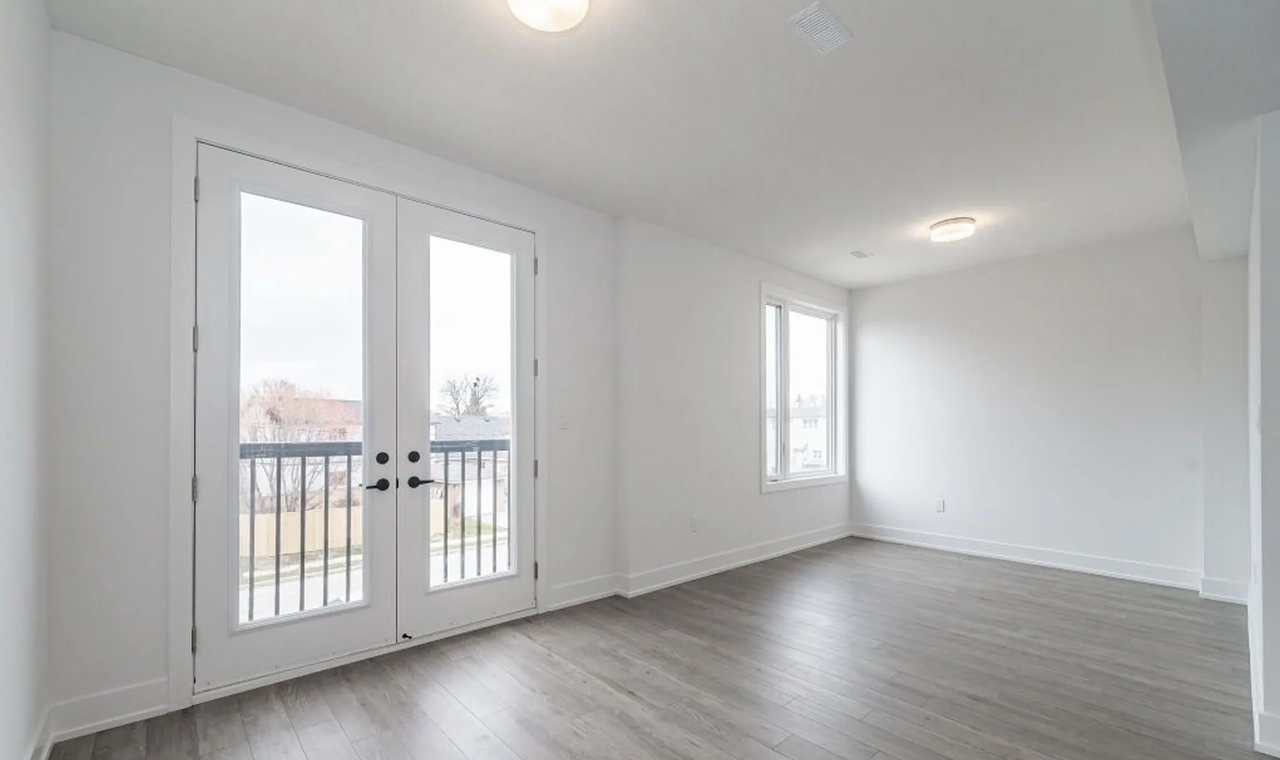 99 Roger Street - Photo 7 of 20