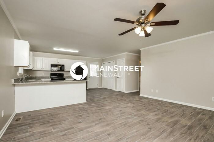 206 N Wyrick St - Photo 5 of 16