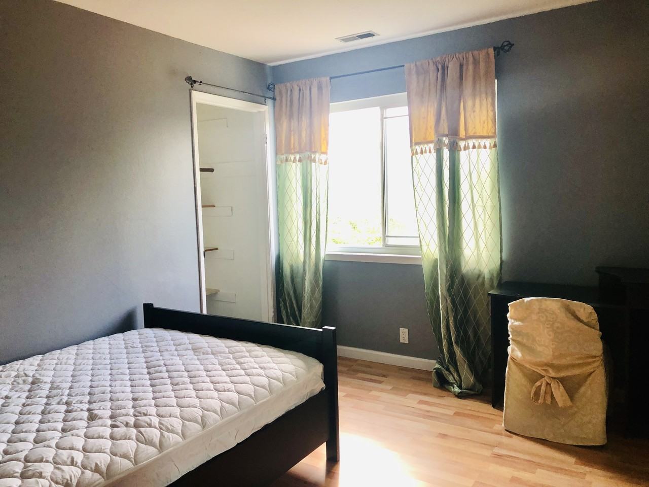 4715 Wadsworth Ct #NA - Photo 3 of 12