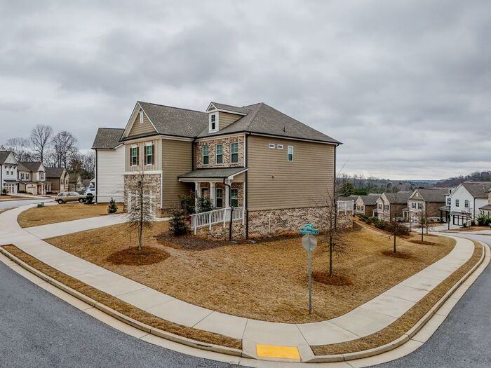 1670 Branthaven Ln - Photo 2 of 39