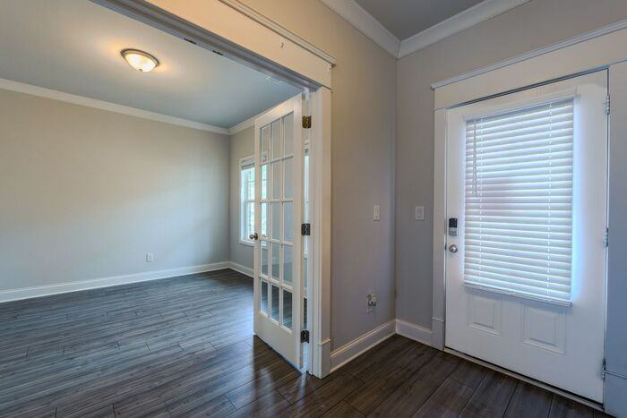 1670 Branthaven Ln - Photo 4 of 39