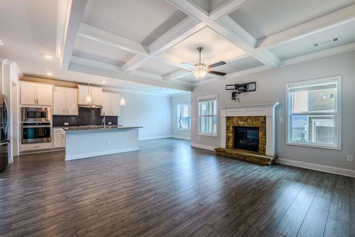 1670 Branthaven Ln - Photo 7 of 39