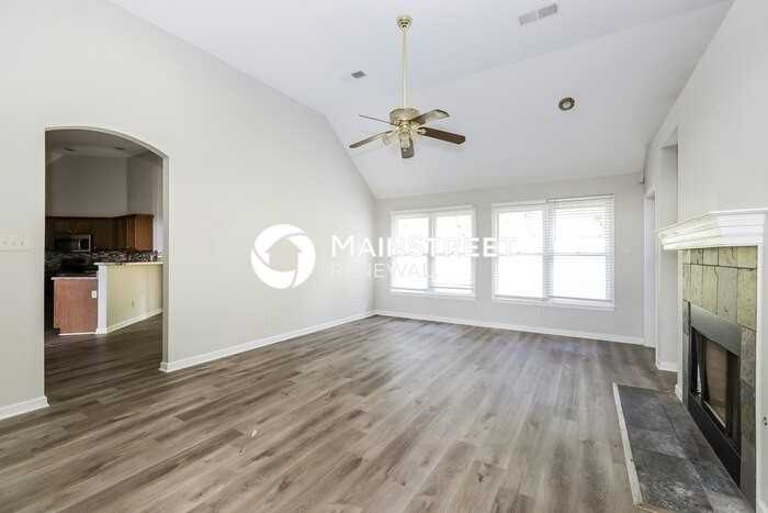 6568 Misslow Cv - Photo 5 of 17