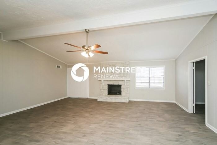 6300 Scarletcrest Ln - Photo 4 of 15