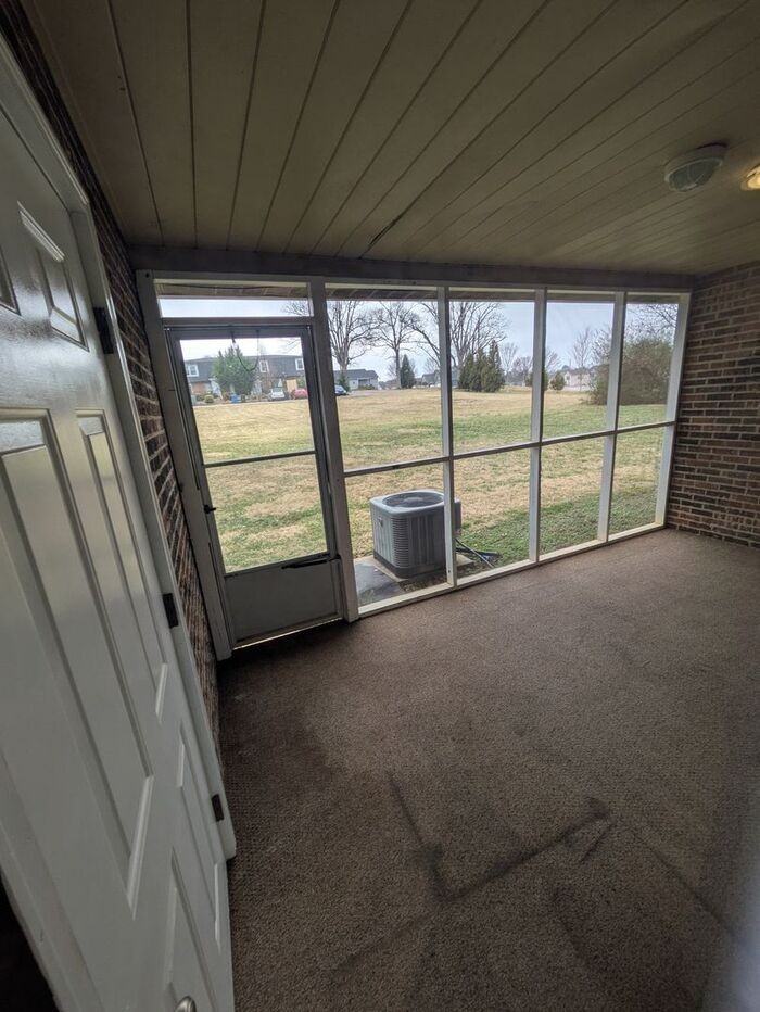 1339 13th St Ne - Photo 6 of 10