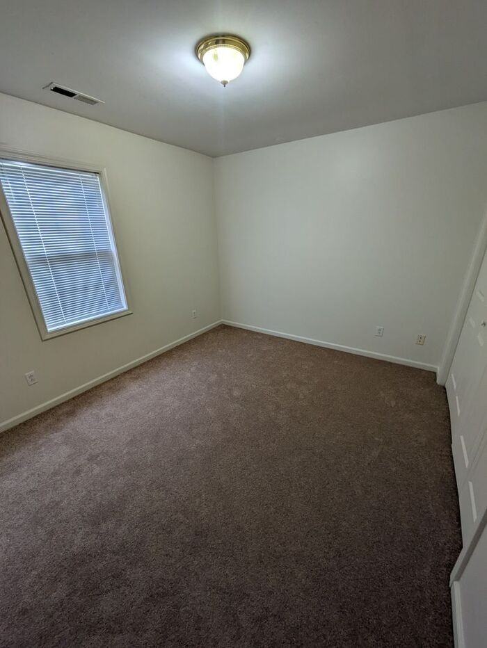 1738 14th Street Ln Ne #C - Photo 7 of 10