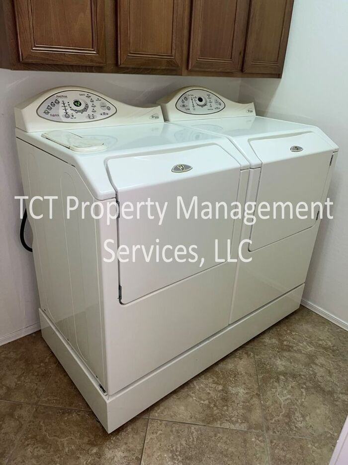 3014 E Coconino Dr - Photo 5 of 7