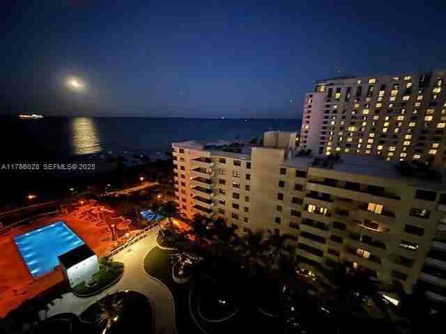 100 Lincoln Road - Photo 5 of 32