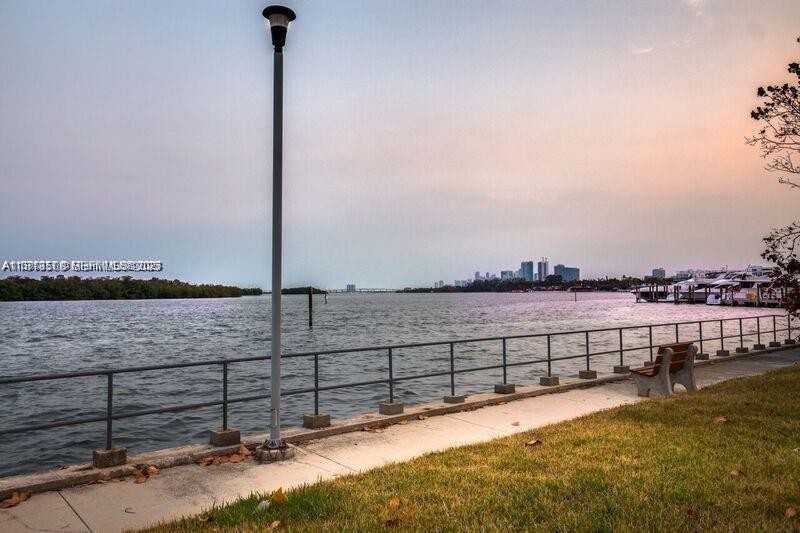 880 Northeast 69th Street ##12Q - Photo 7 of 16