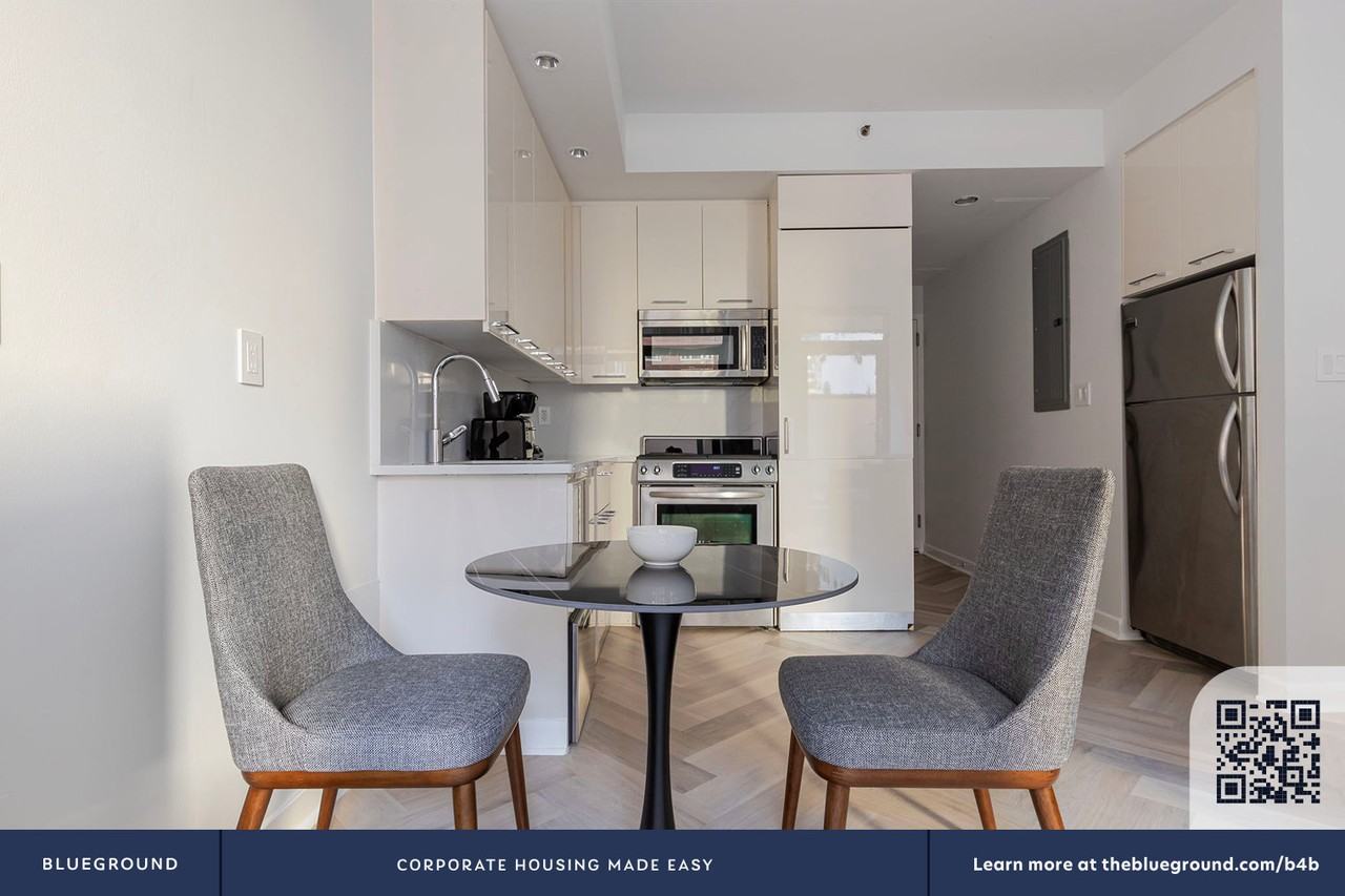 49 East 34th Street - Photo 6 of 46