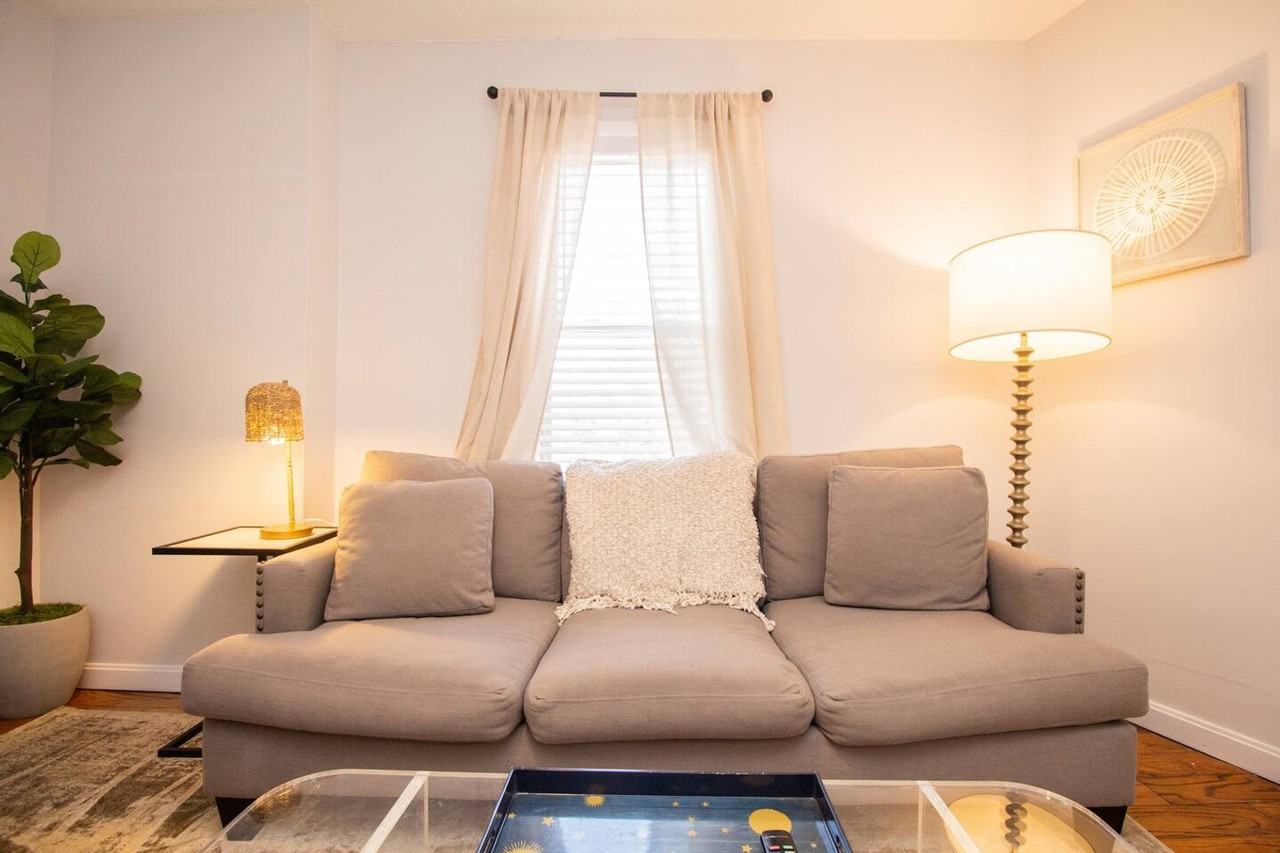 1002 Tremont St #1237929P - Photo 2 of 14