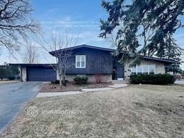 featured image of 6031 W 129th St