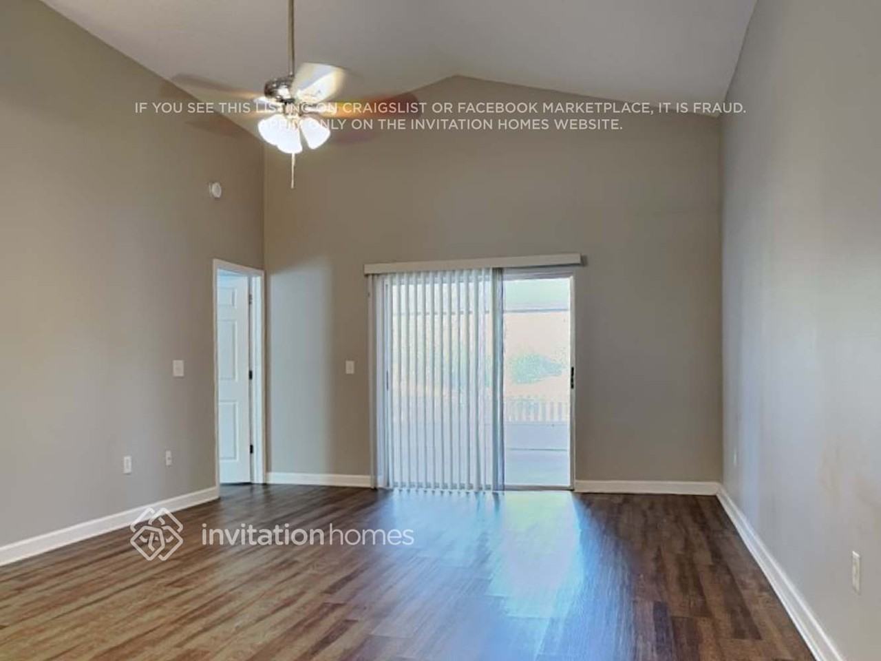 2058 Sarah Louise Dr - Photo 3 of 18