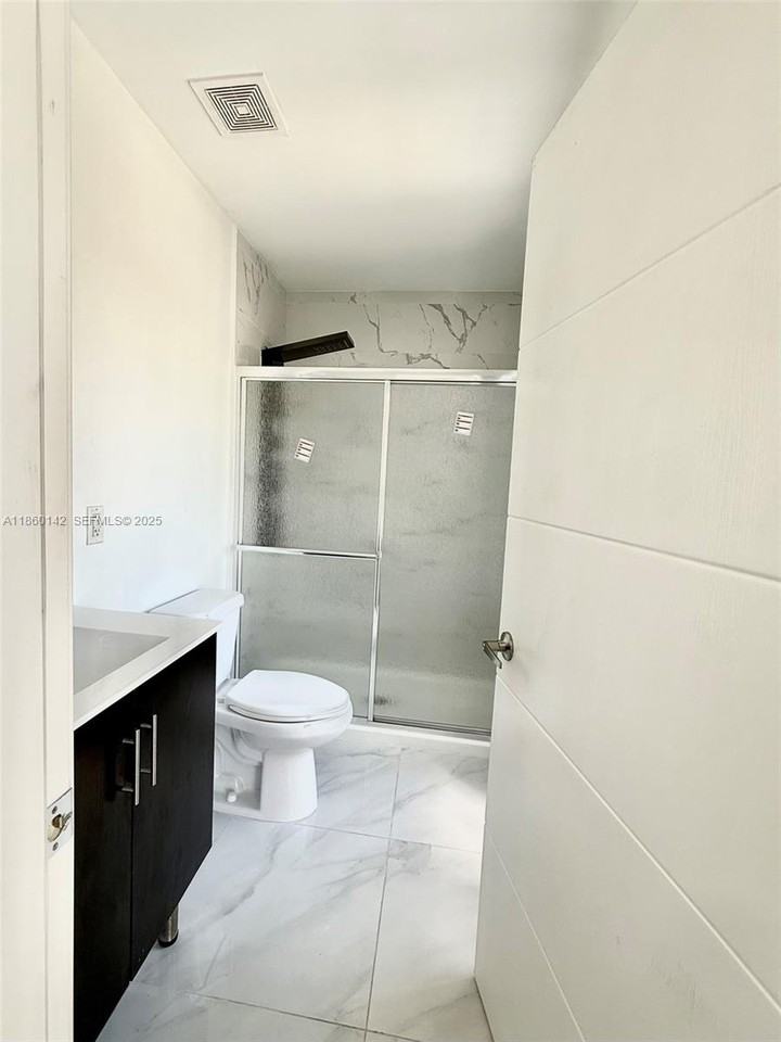 13934 Southwest 259th Way - Photo 5 of 24