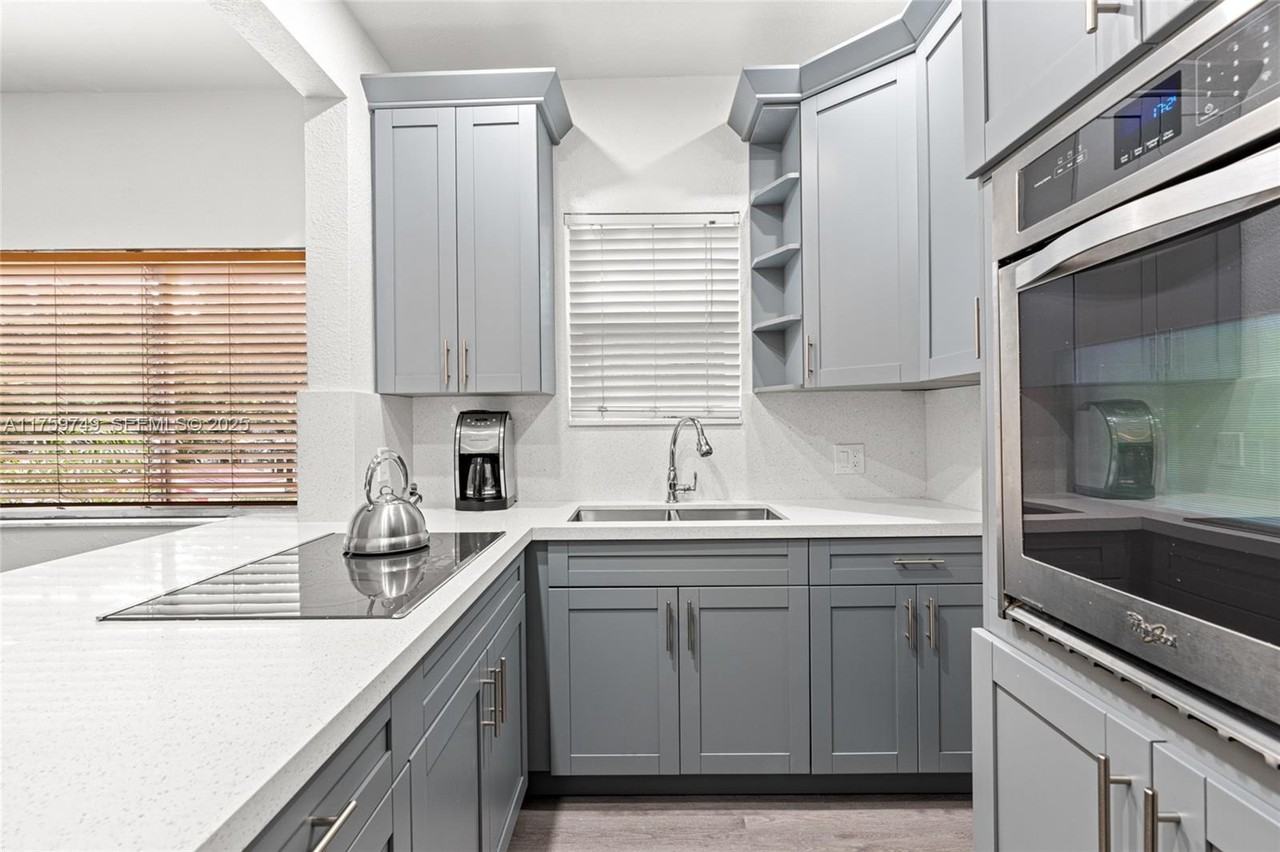 30 Southwest 5th Street ##1