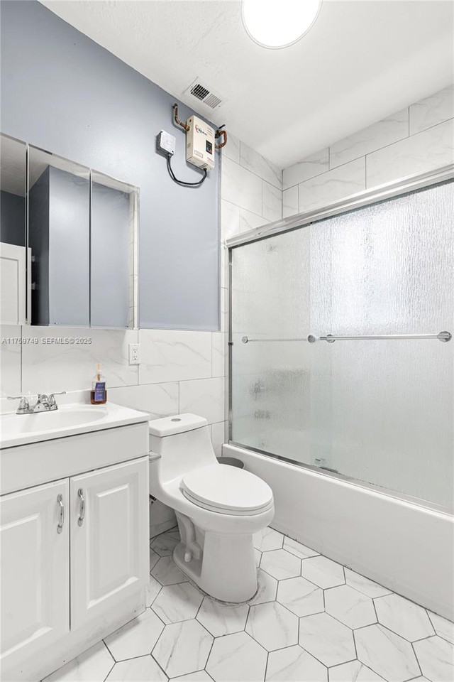 30 Southwest 5th Street ##1 - Photo 2 of 23