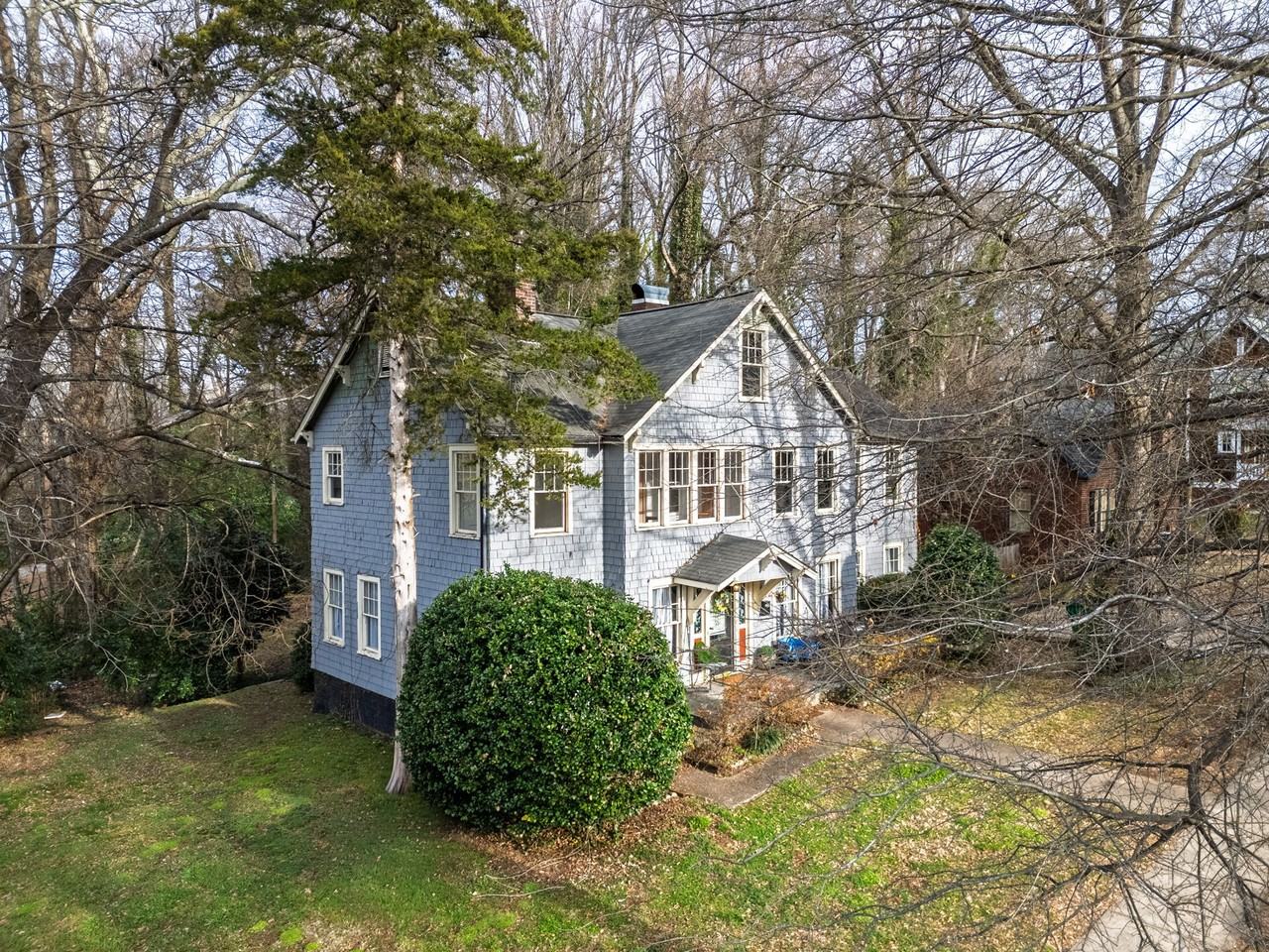 444 Walnut Avenue - Photo 3 of 14