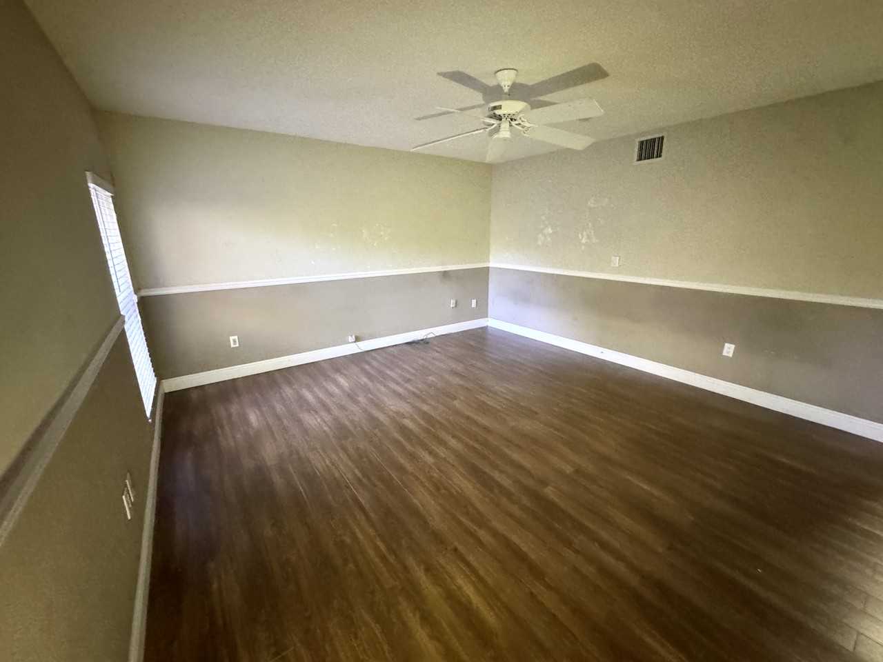 15130 SW 164th Terrace #0 - Photo 6 of 10