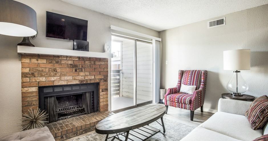 Preslee Apartments - Photo 6 of 41