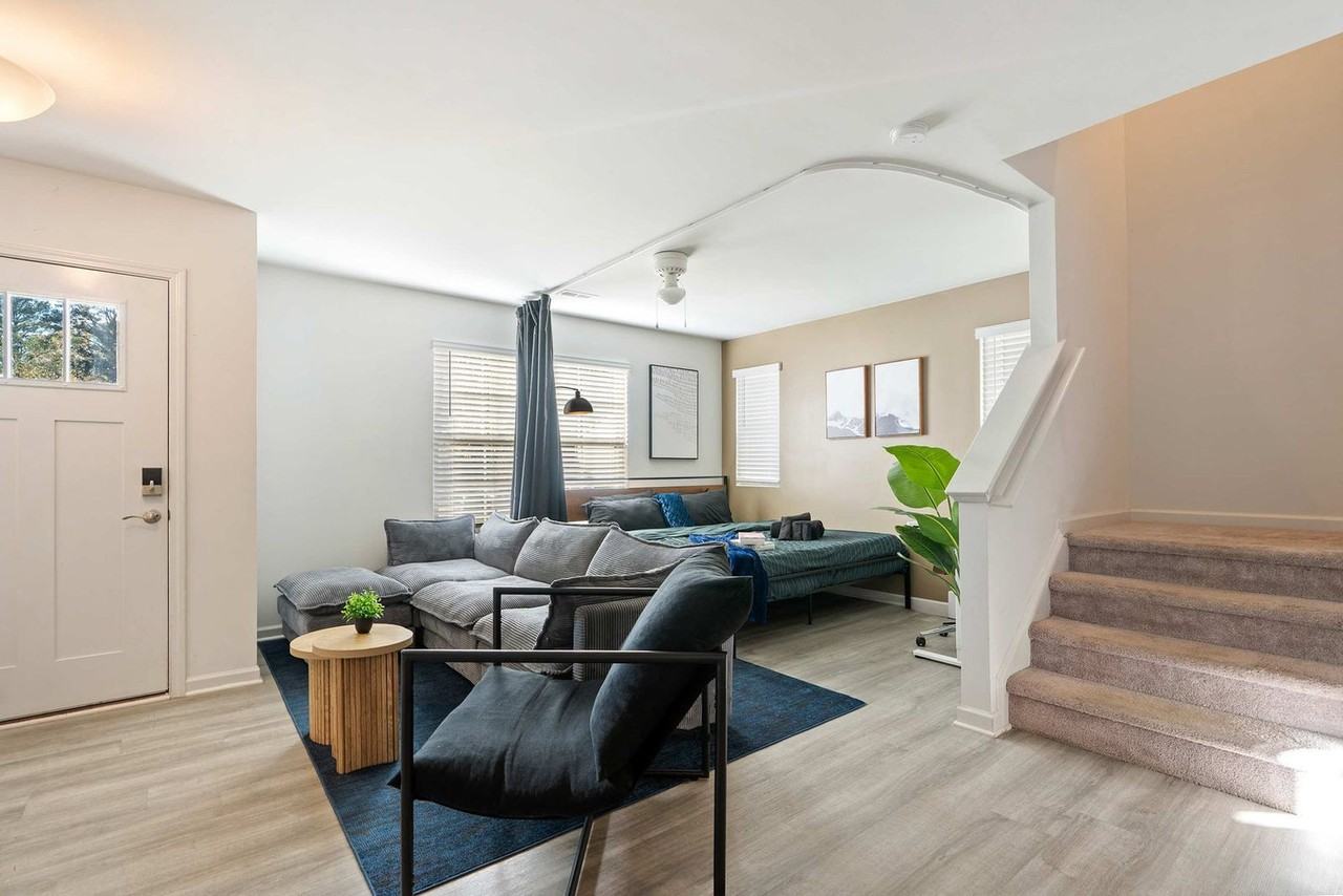 227 Socket St #1284662P - Photo 2 of 31