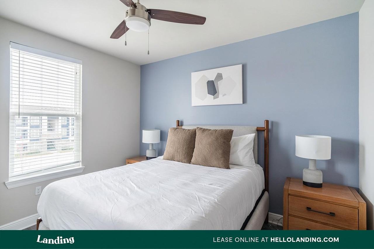 1499 Central Park Blvd - Photo 4 of 50