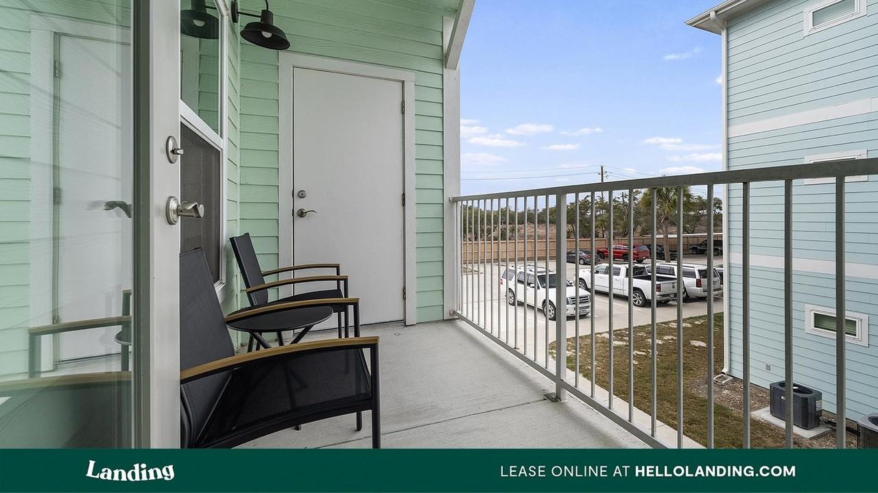 2400 FM2165 - Photo 4 of 50