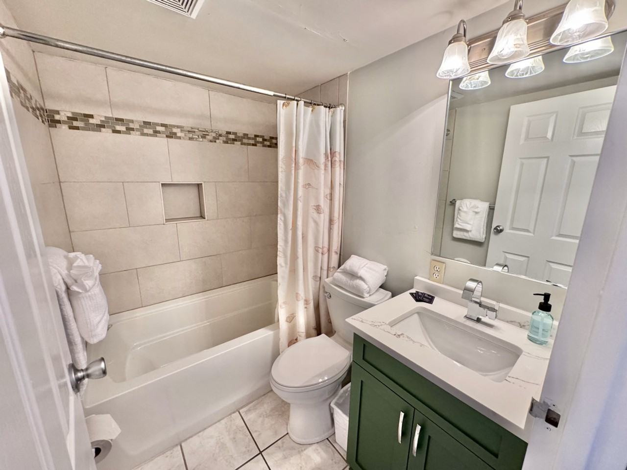 303 Atlantic Ave #1353264P - Photo 7 of 20