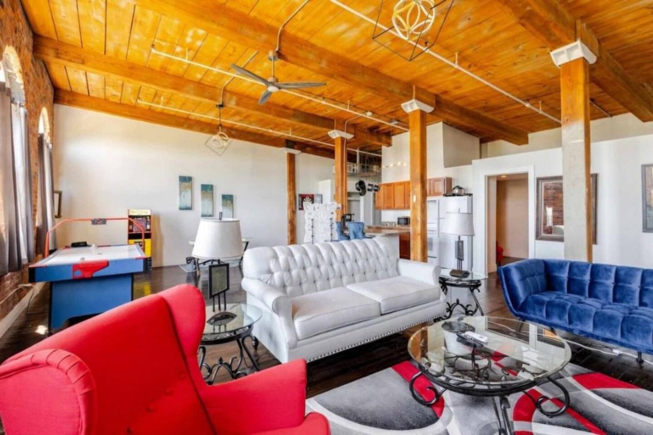 226 Mount Elliott St #1437642P - Photo 5 of 15