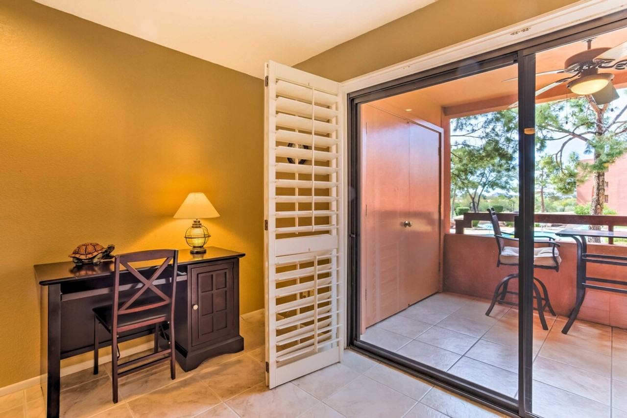 12212 N Paradise Village Pkwy S #1385834P - Photo 6 of 25