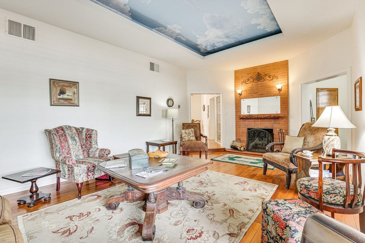 107 W Windsor Ave #1385913P - Photo 3 of 38