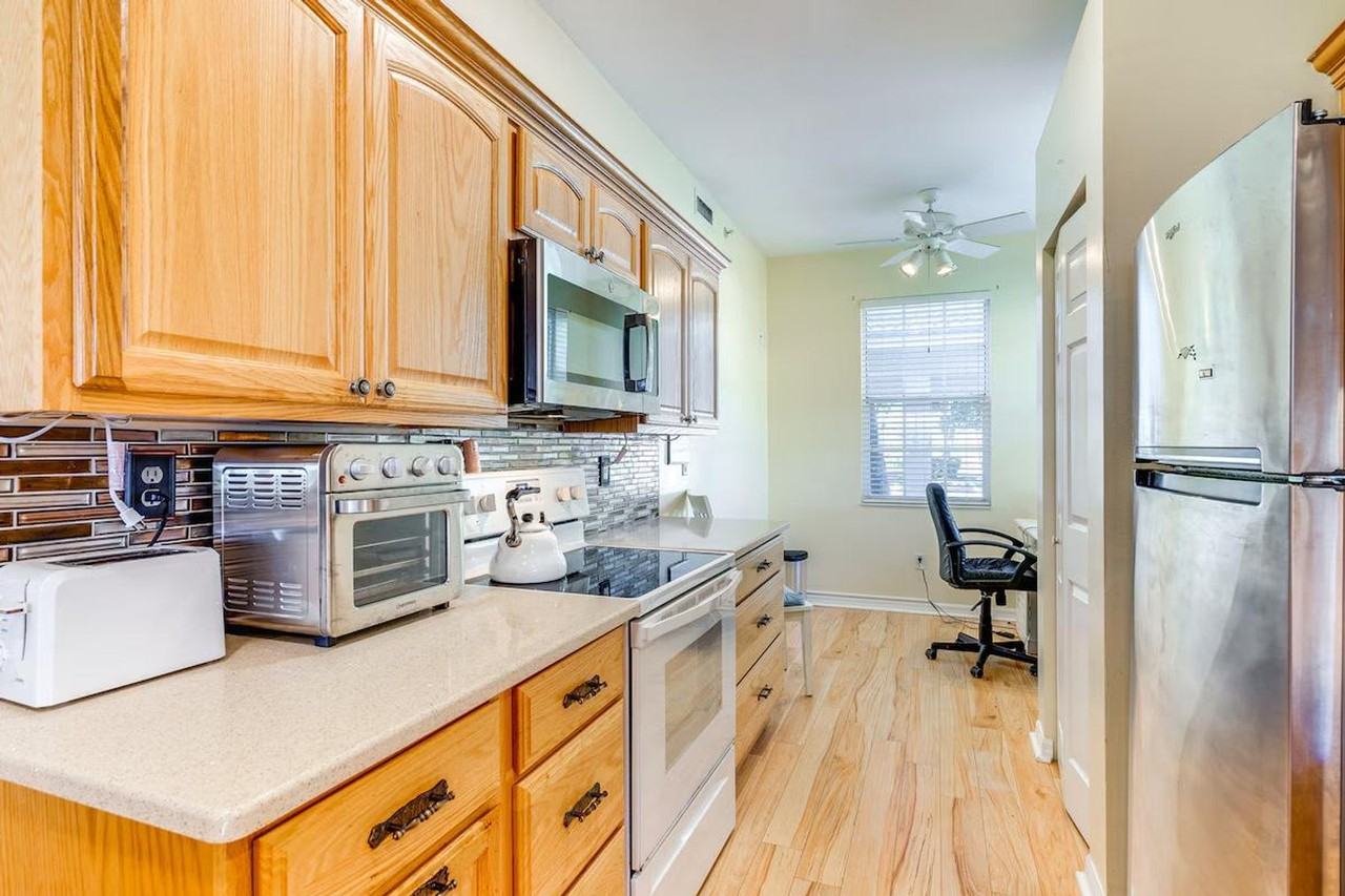 14531 Sherbrook Pl #1385803P - Photo 5 of 30