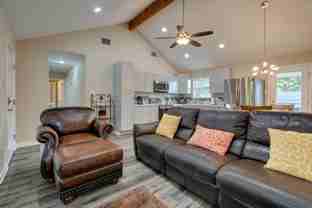 2609 Wheless Ln - Photo 1 of 1