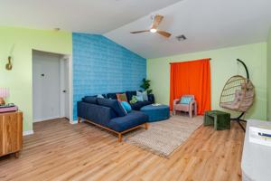 featured image of 1136 9th Sq