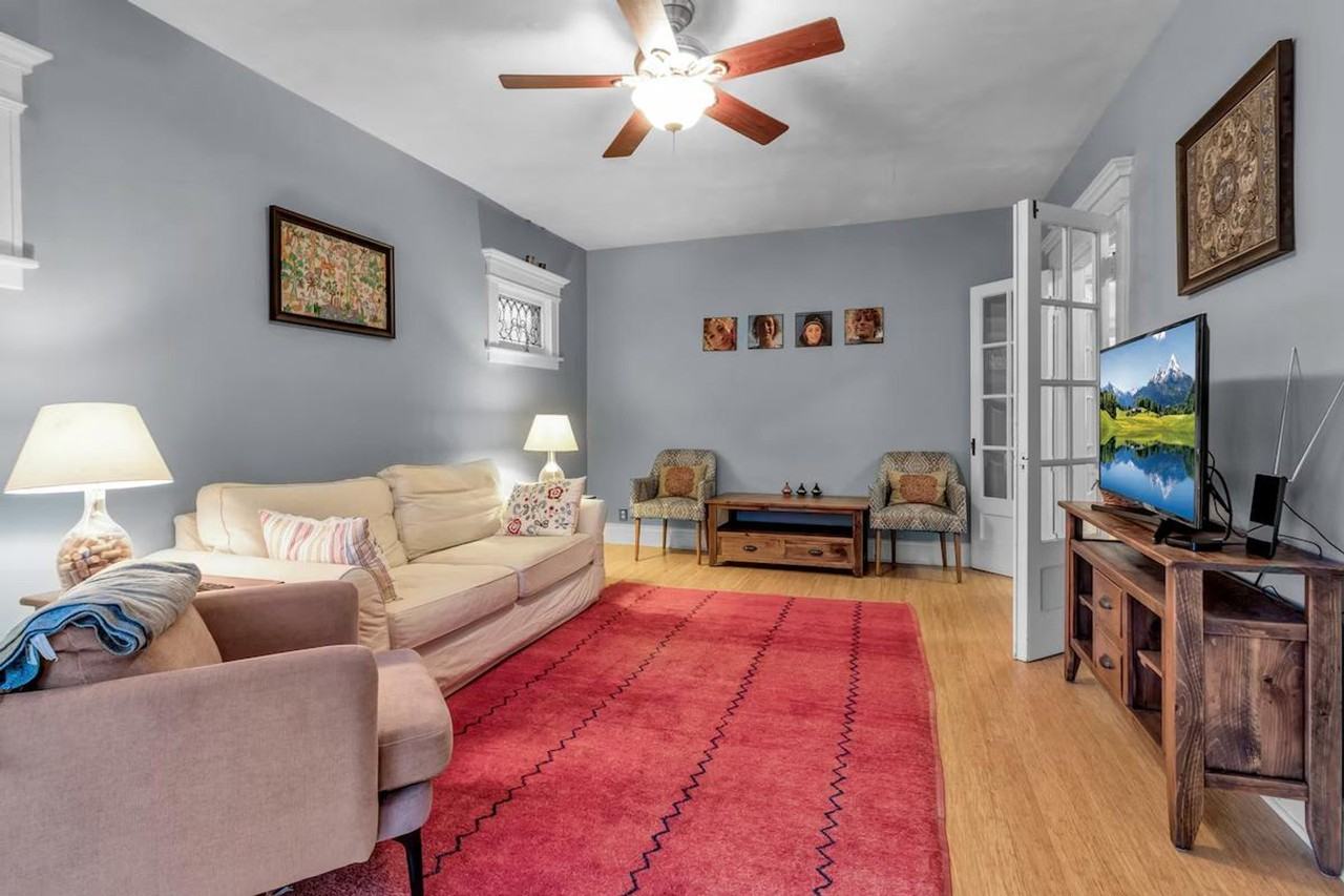 82 Saint James Pl #1467453P - Photo 2 of 18